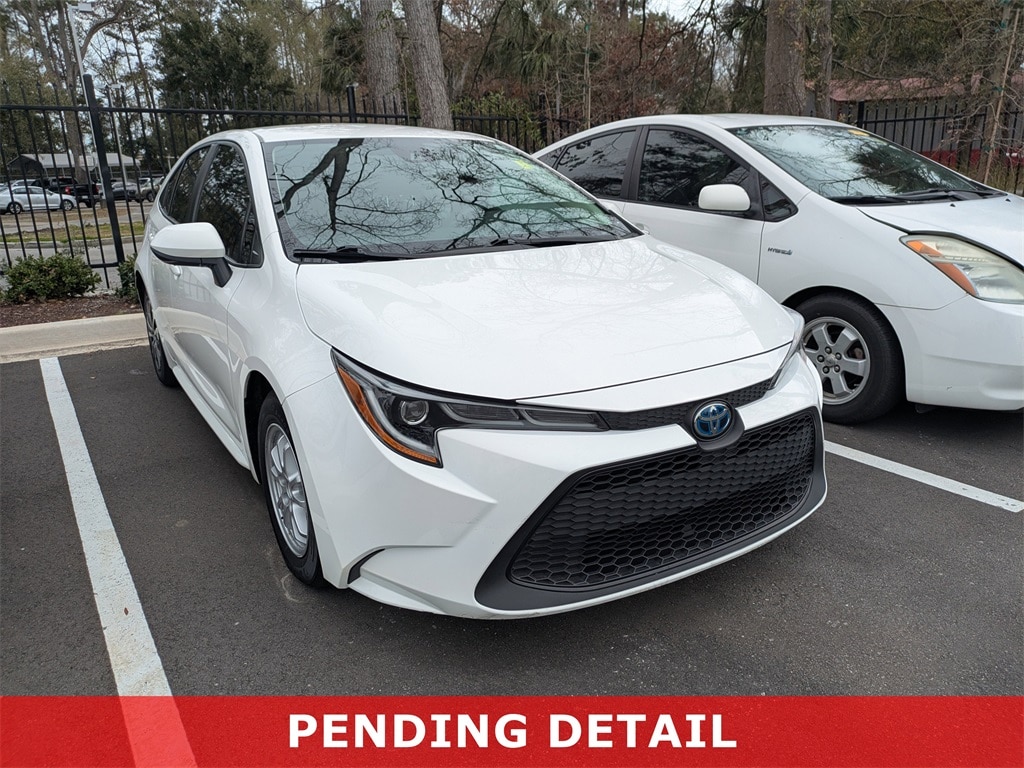 Used 2022 Toyota Corolla Hybrid LE Sedan