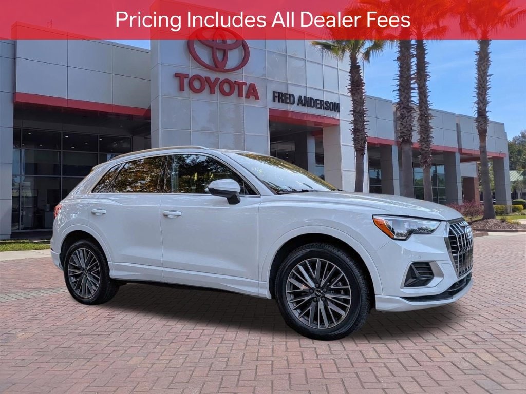2022 Audi Q3