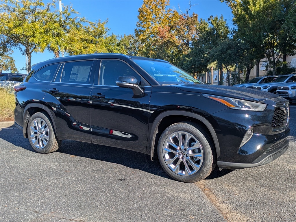 New 2026 Toyota Highlander Limited SUV
