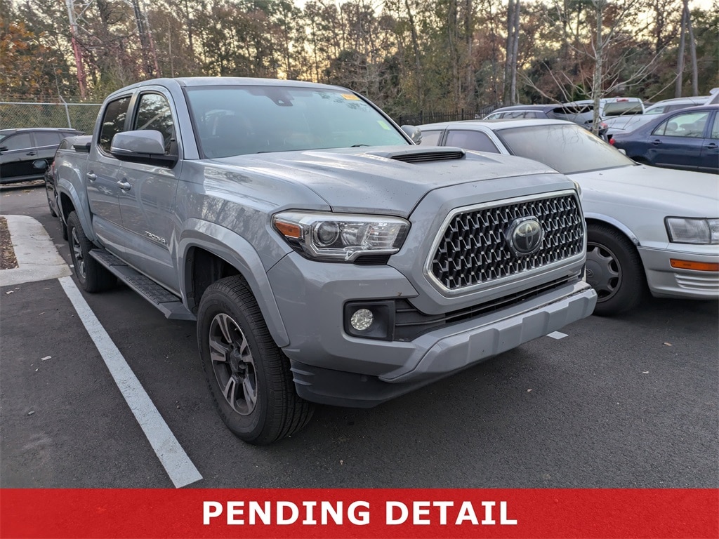 2018 Toyota Tacoma TRD Sport's photo