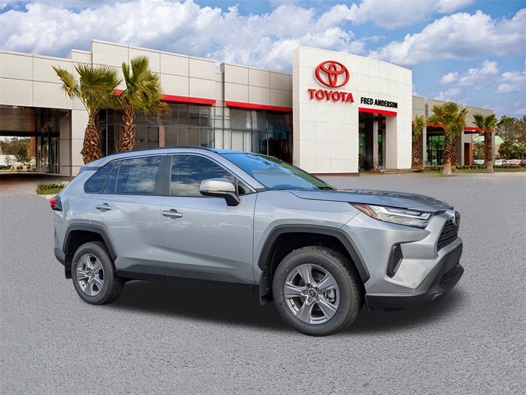 New 2025 Toyota RAV4 XLE SUV