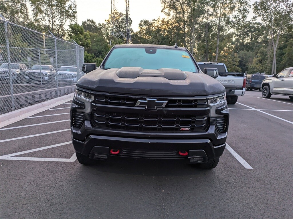 2022 Chevrolet Silverado 1500 LT Trail Boss photo 2