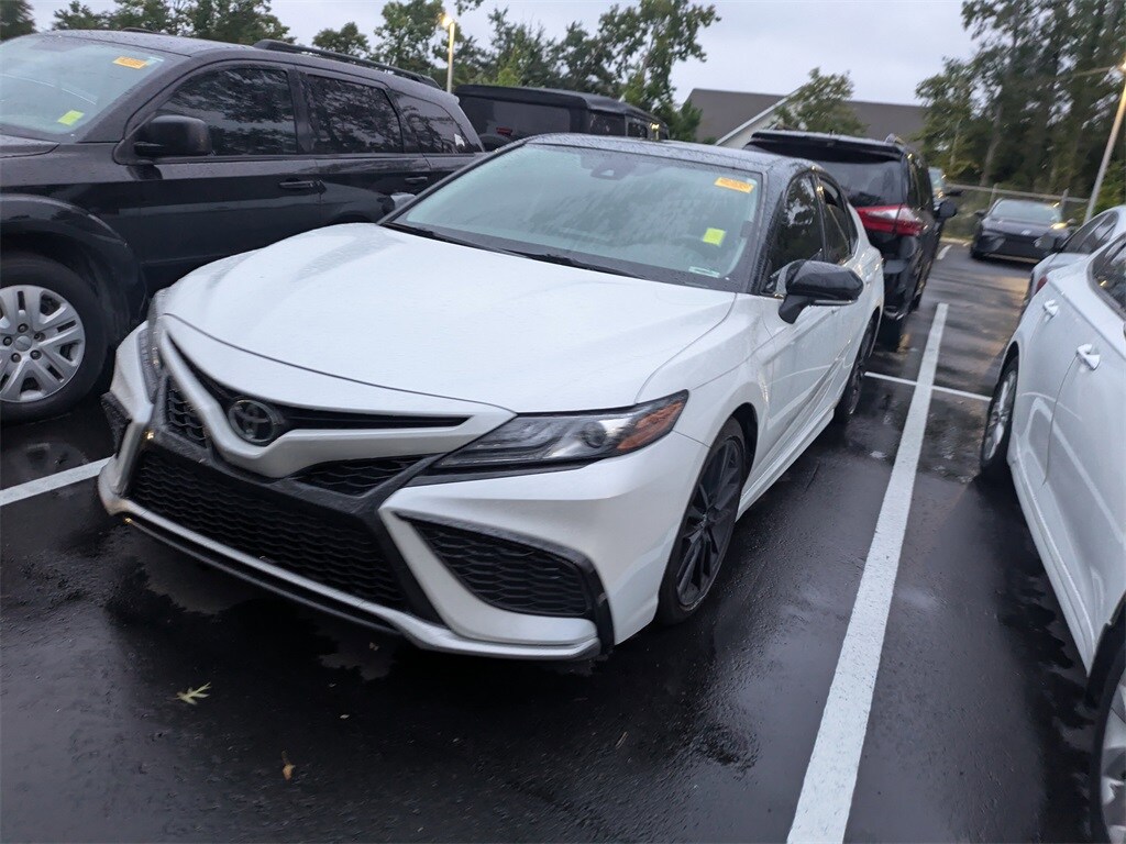 2023 Toyota Camry XSE photo 3
