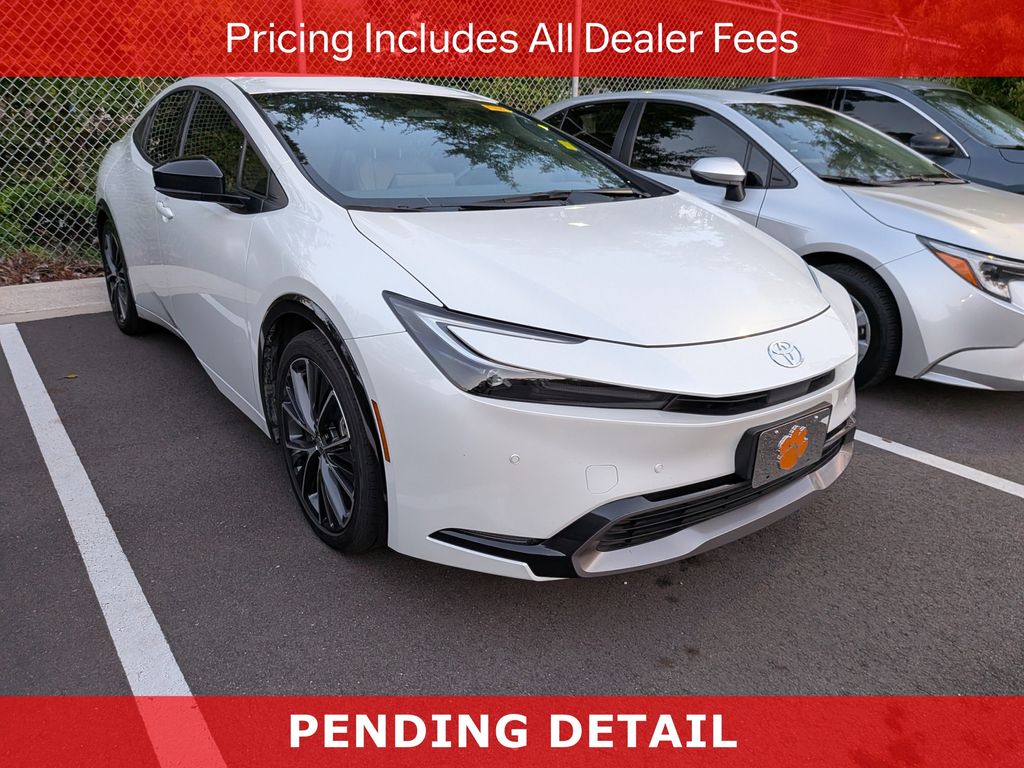 2024 Toyota Prius Hatchback 