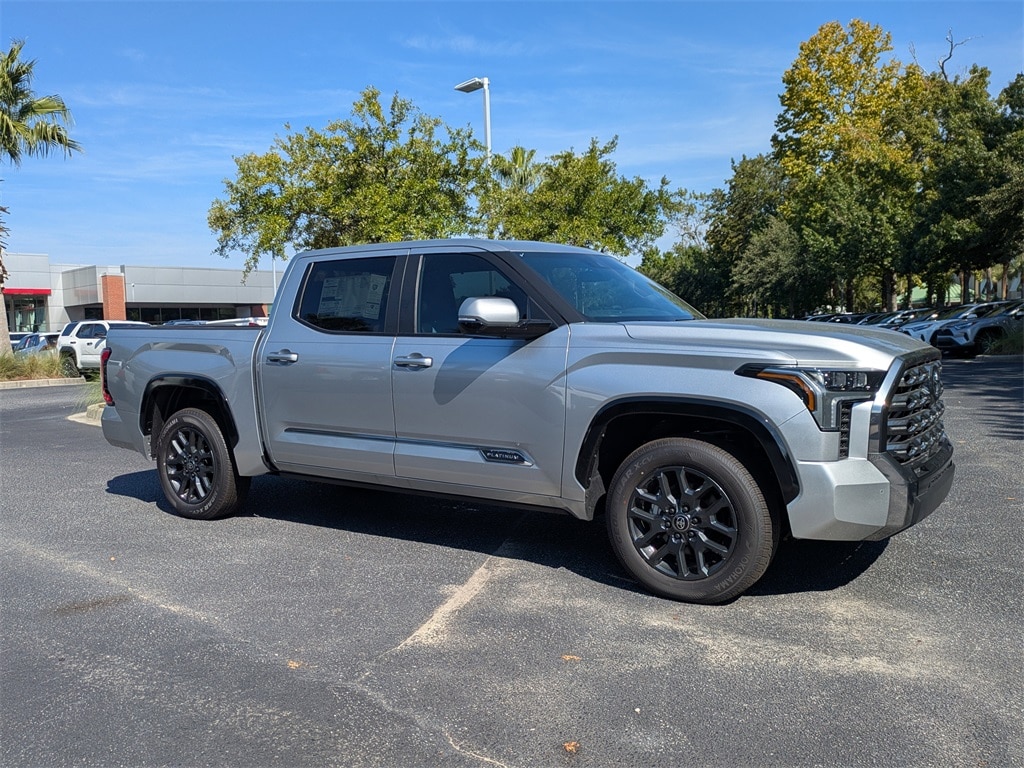 2025 Toyota Tundra Truck CrewMax 