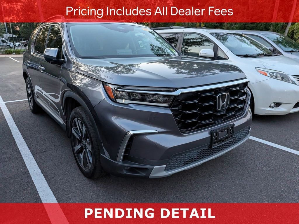 Used 2024 Honda Pilot Elite SUV