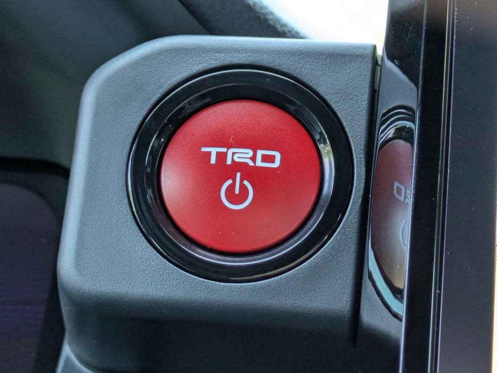 2025 Toyota Tacoma TRD Off Road - Photo 29