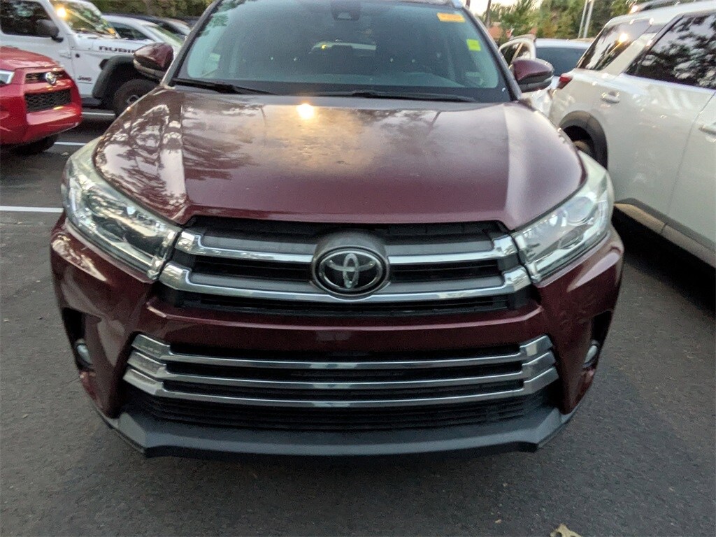 2018 Toyota Highlander Limited photo 2