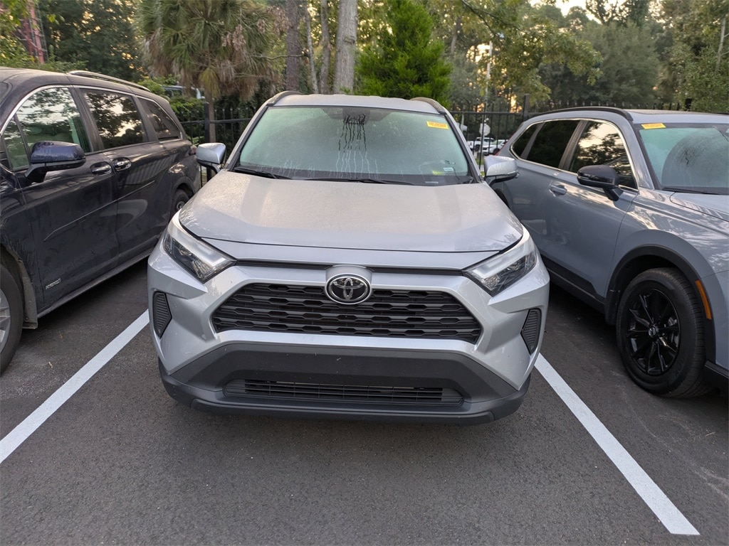Used 2024 Toyota RAV4 XLE with VIN 2T3W1RFV6RW319975 for sale in Northfield, Minnesota