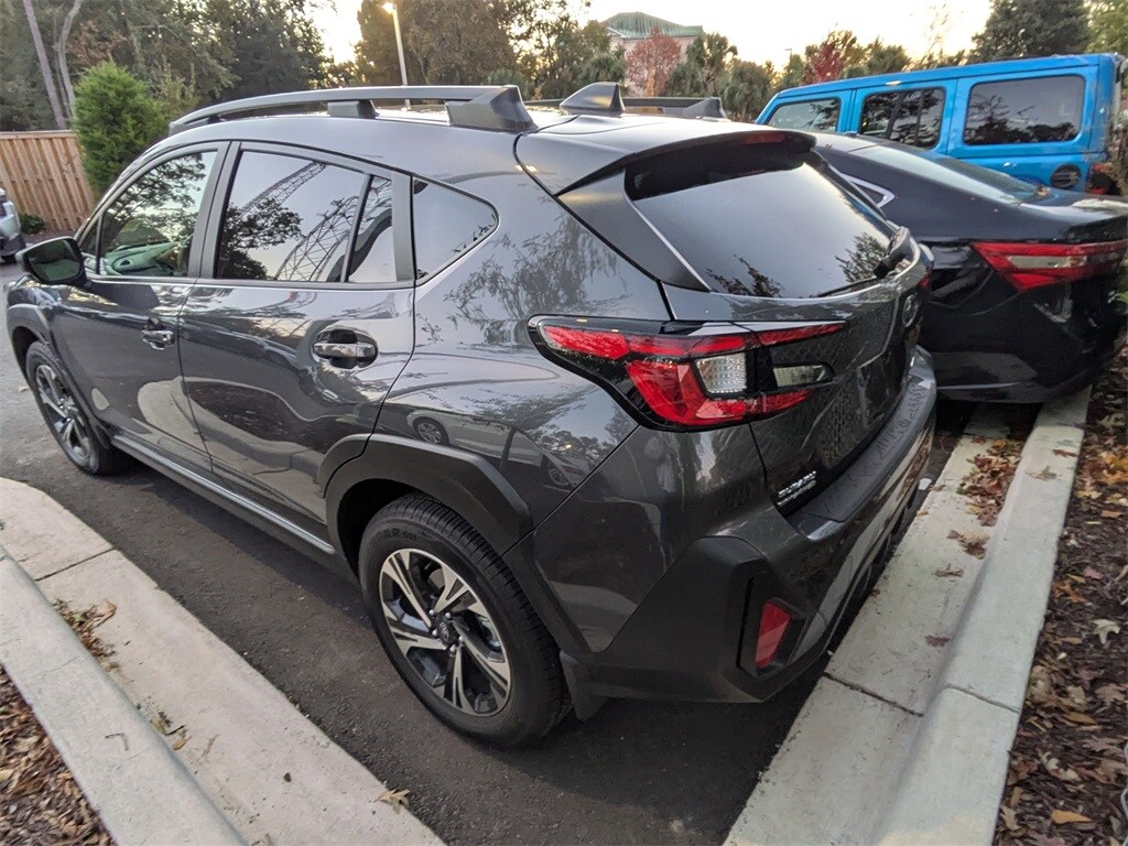 2024 Subaru Crosstrek Premium photo 3