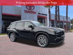 2026 Toyota Highlander Limited SUV