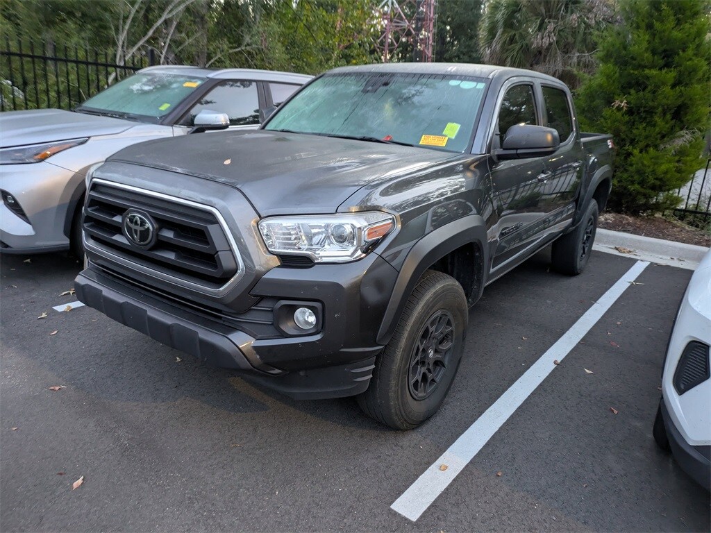 2023 Toyota Tacoma SR5 V6 photo 3