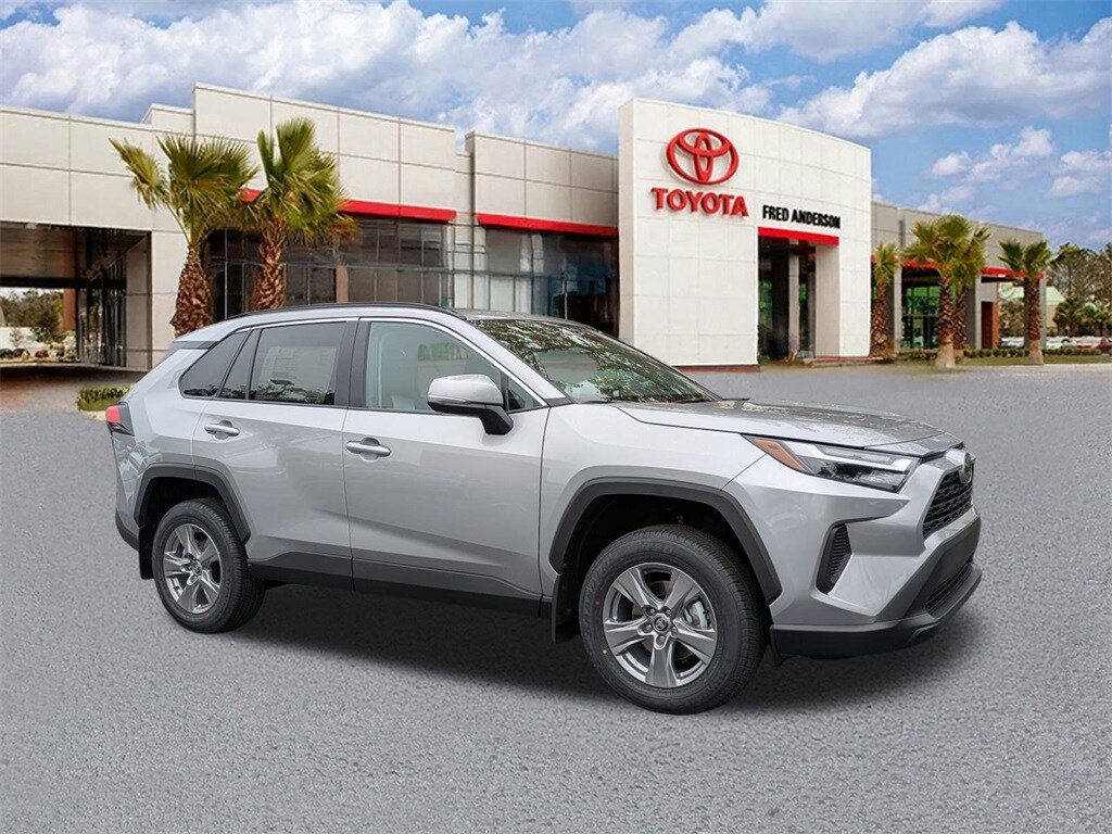 New 2025 Toyota RAV4 XLE SUV