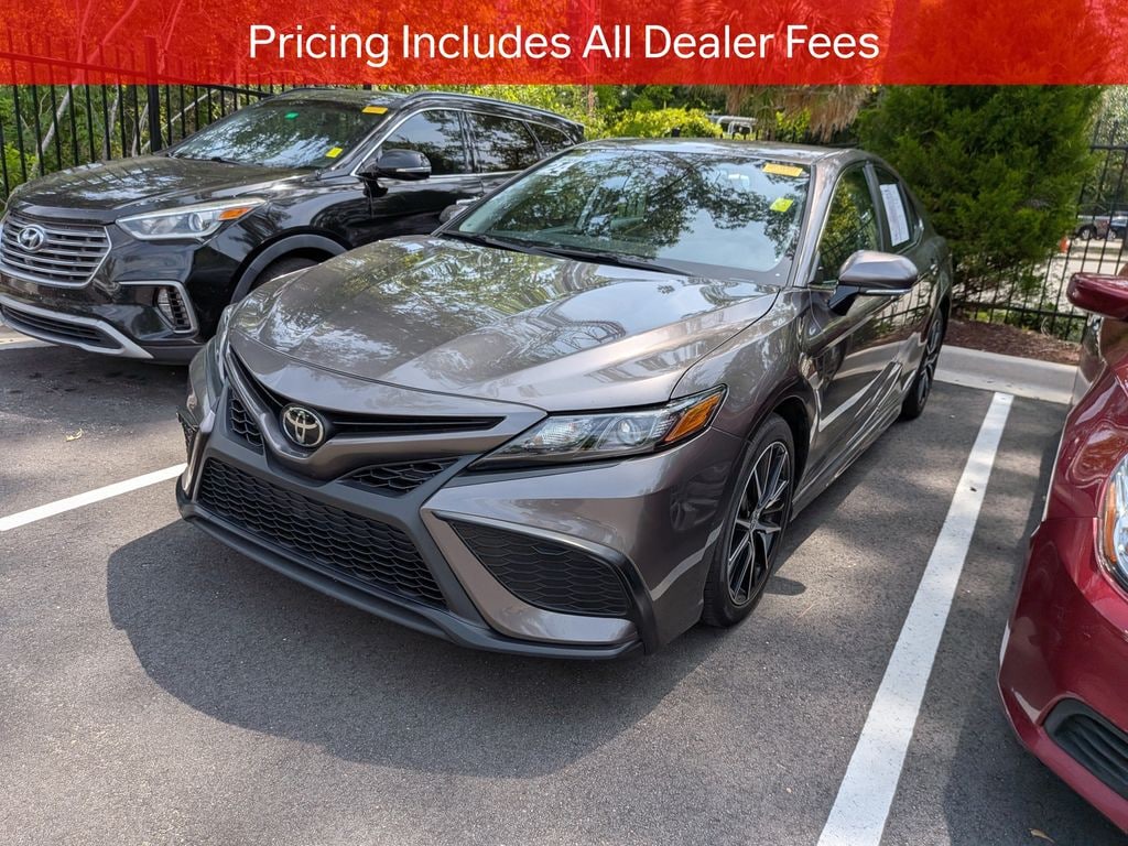 Used 2024 Toyota Camry SE Sedan