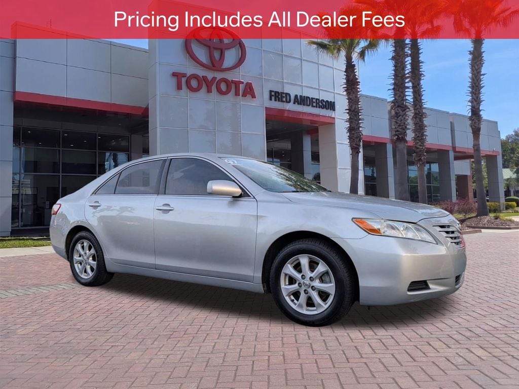 Used 2007 Toyota Camry LE Sedan
