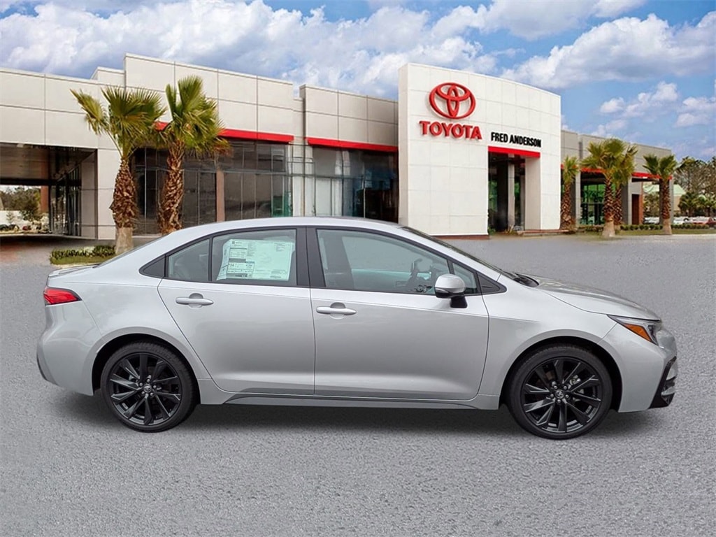 New 2026 Toyota Corolla SE Sedan