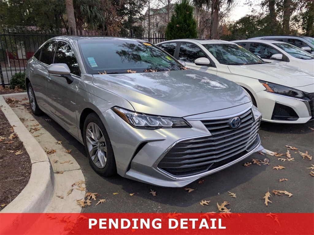 2020 Toyota Avalon XLE's photo