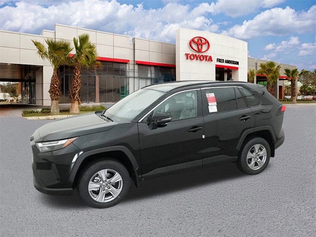 New 2025 Toyota RAV4 XLE SUV