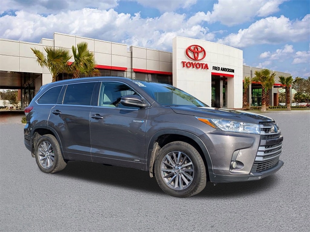2018 Toyota Highlander Hybrid SUV 