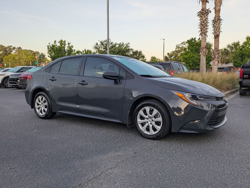 Certified 2025 Toyota Corolla LE Sedan
