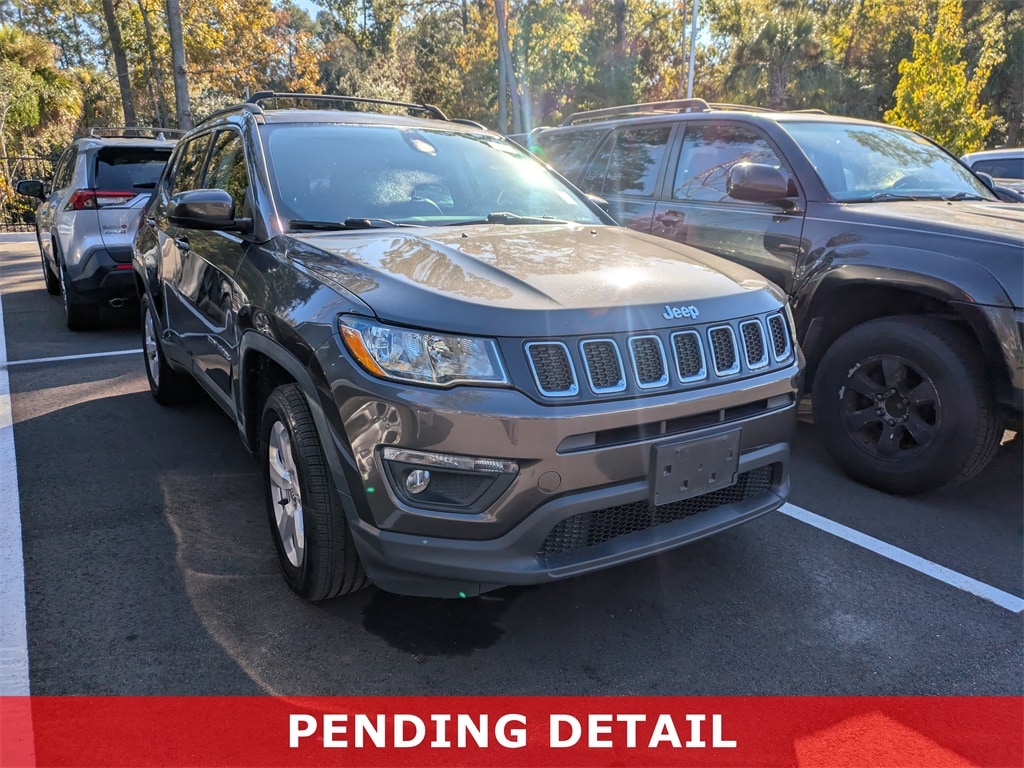 Used 2018 Jeep Compass Latitude SUV