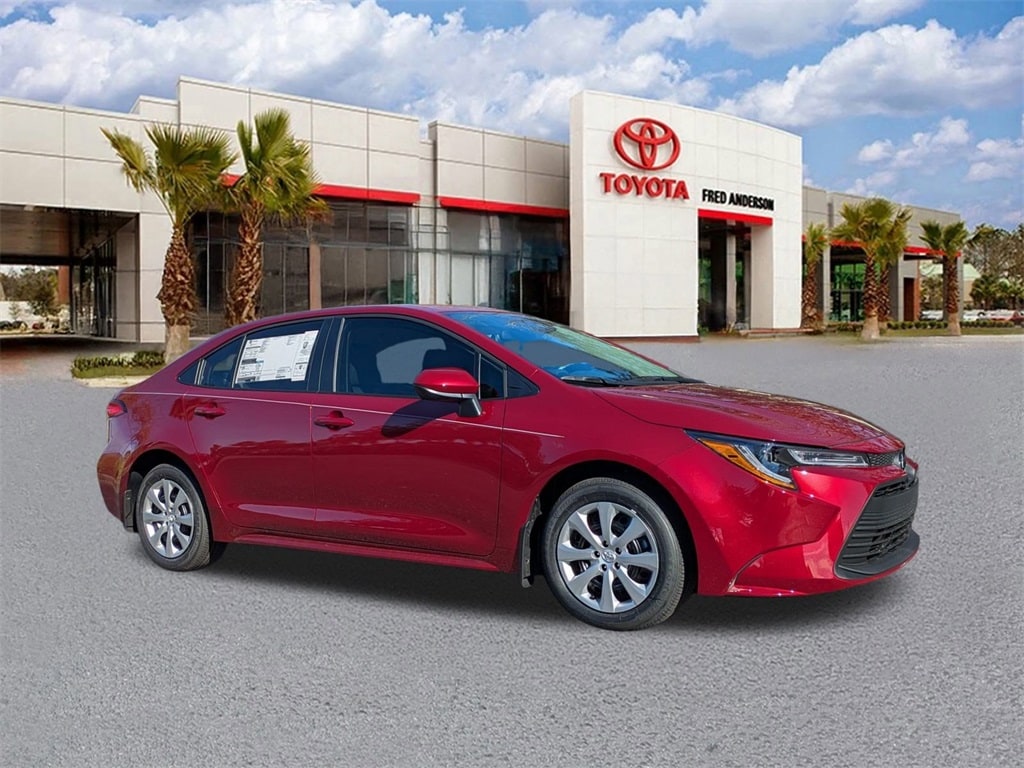 2026 Toyota Corolla LE's photo