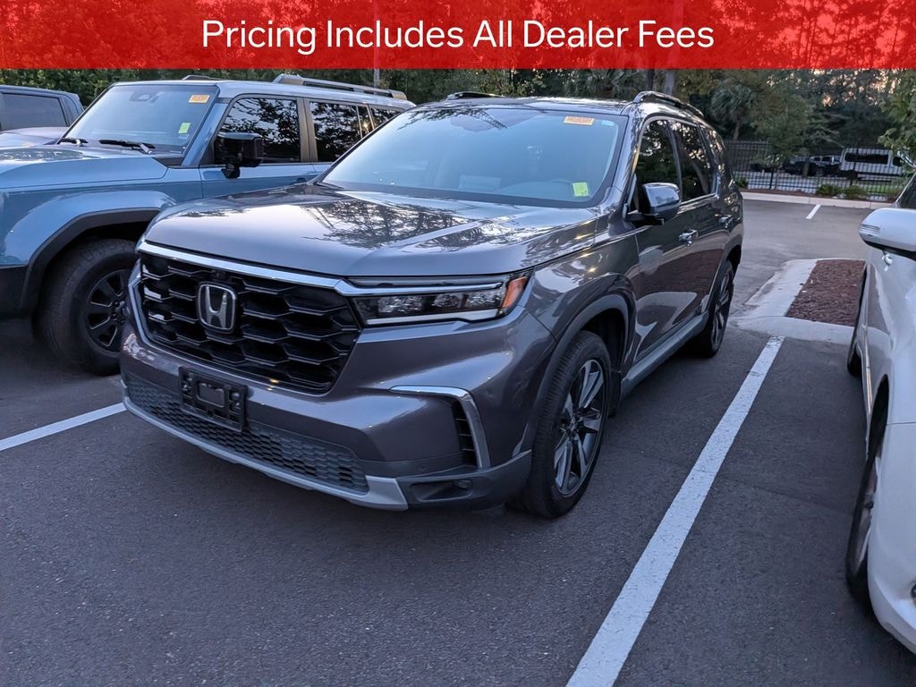 Used 2024 Honda Pilot Elite SUV
