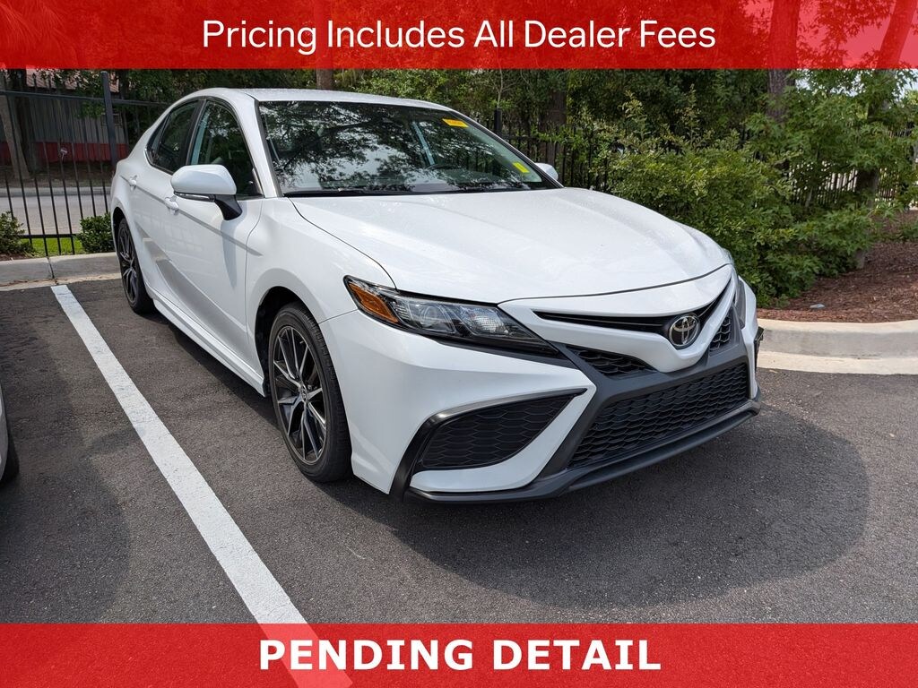 Used 2023 Toyota Camry SE Sedan