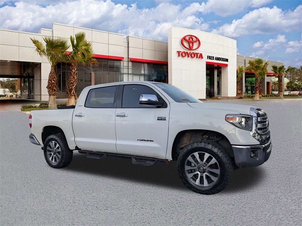 2020 Toyota Tundra Limited's photo
