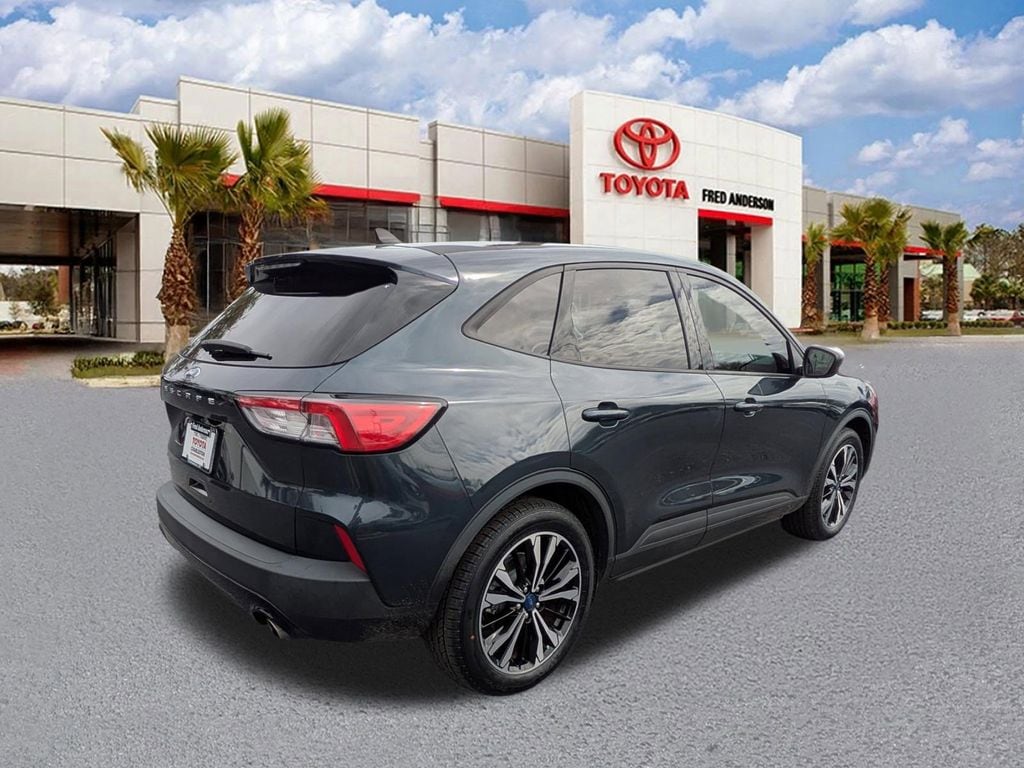 Used 2022 Ford Escape SE SUV