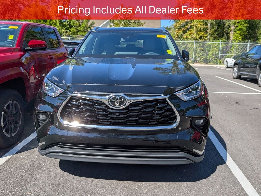 Used 2026 Toyota Highlander SUV