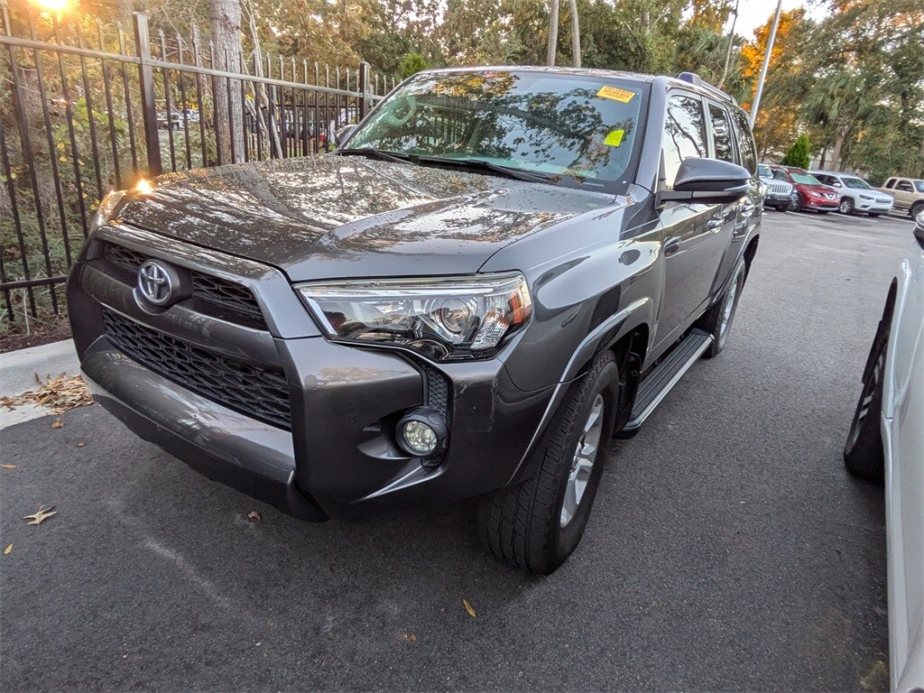 2019 Toyota 4Runner SR5 Premium photo 3