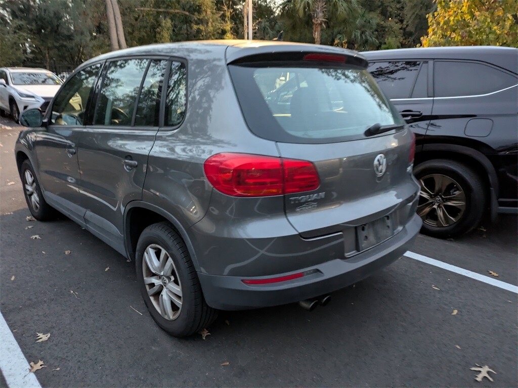 2014 Volkswagen Tiguan S photo 4