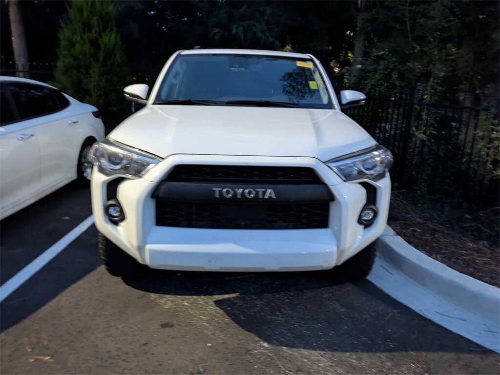 2023 Toyota 4Runner SR5 Premium photo 2