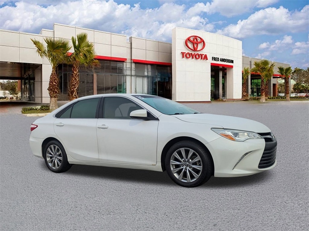 2015 Toyota Camry Sedan 