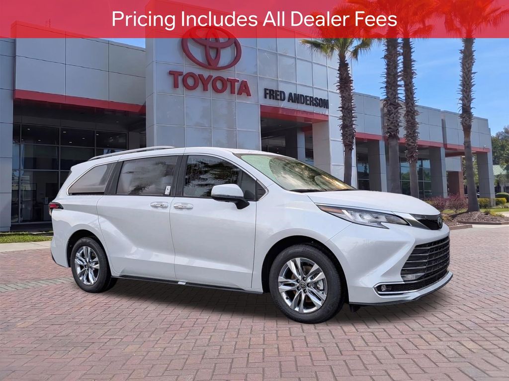 2026 Toyota Sienna Limited 7-Passenger Hybrid FWD's photo