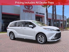 2026 Toyota Sienna Limited Van Passenger Van TS324542
