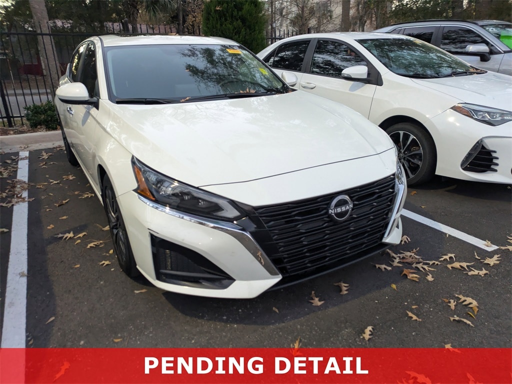 2023 Nissan Altima SV