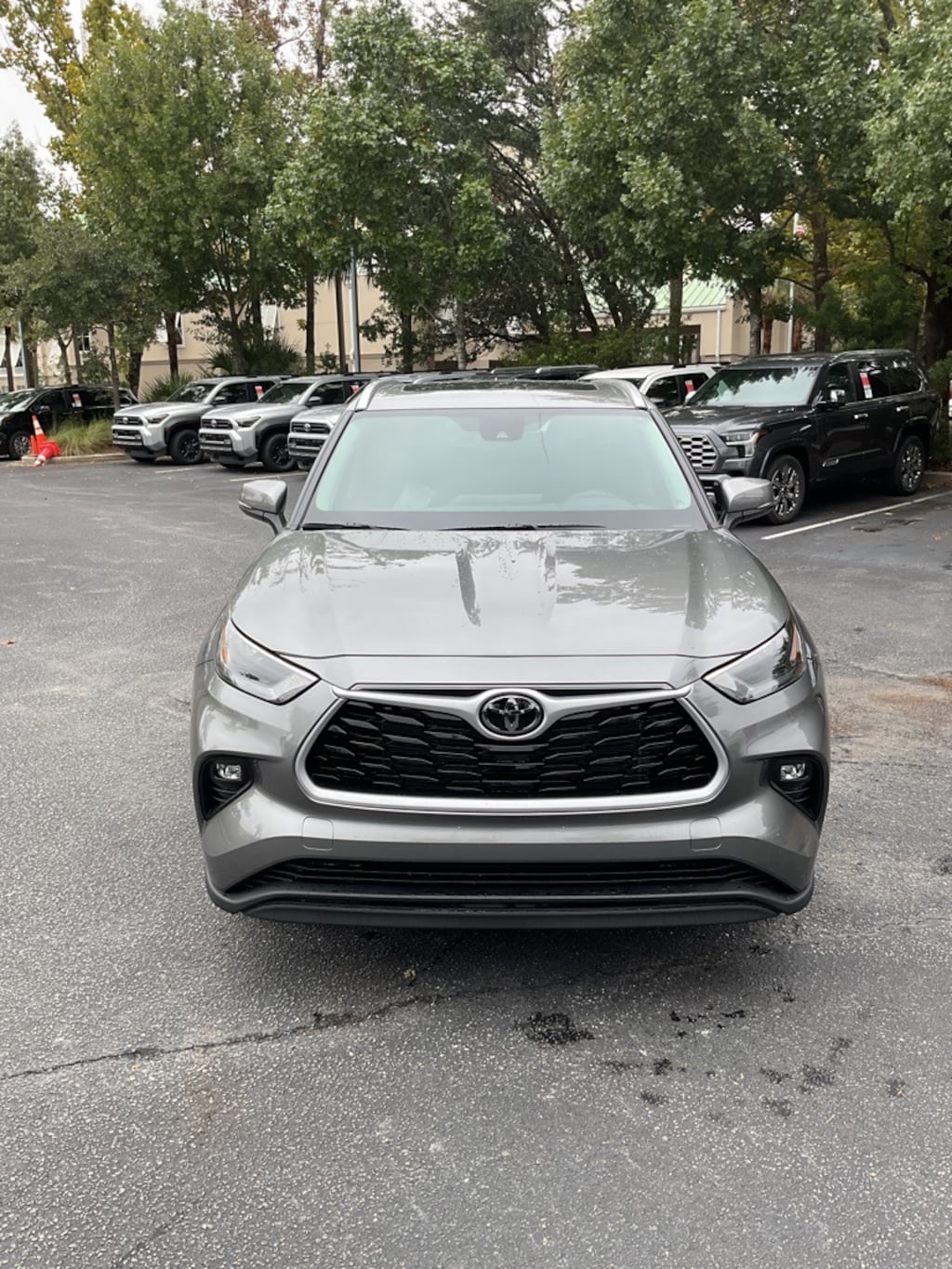 New 2026 Toyota Highlander XLE SUV