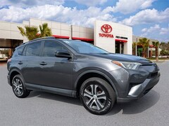 2018 Toyota RAV4 LE SUV