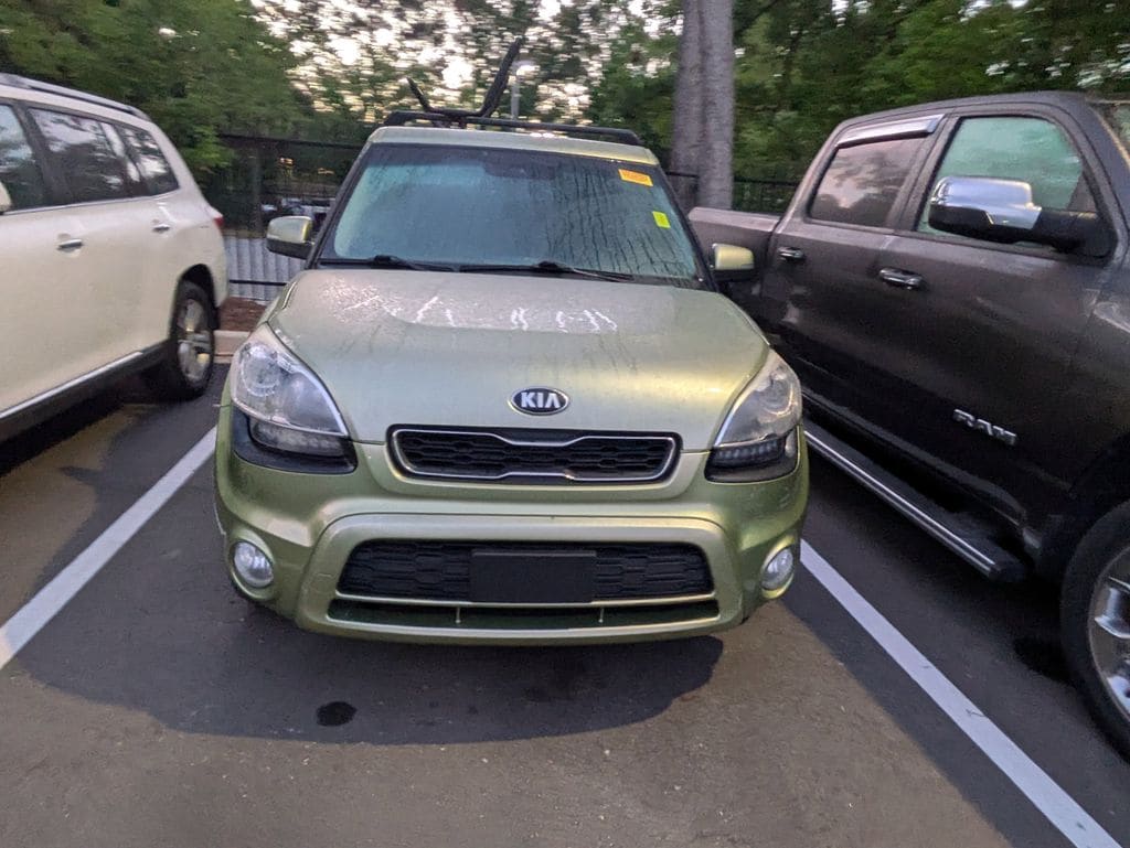 Used 2013 Kia Soul Exclaim Hatchback