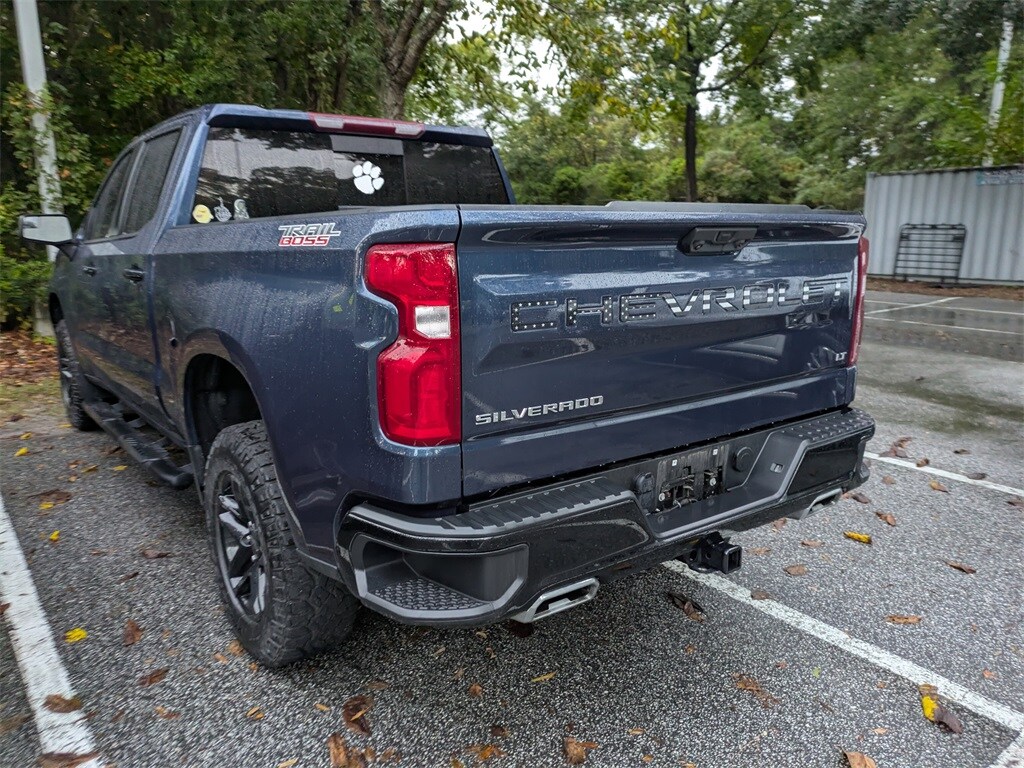 2022 Chevrolet Silverado 1500 LT Trail Boss photo 3