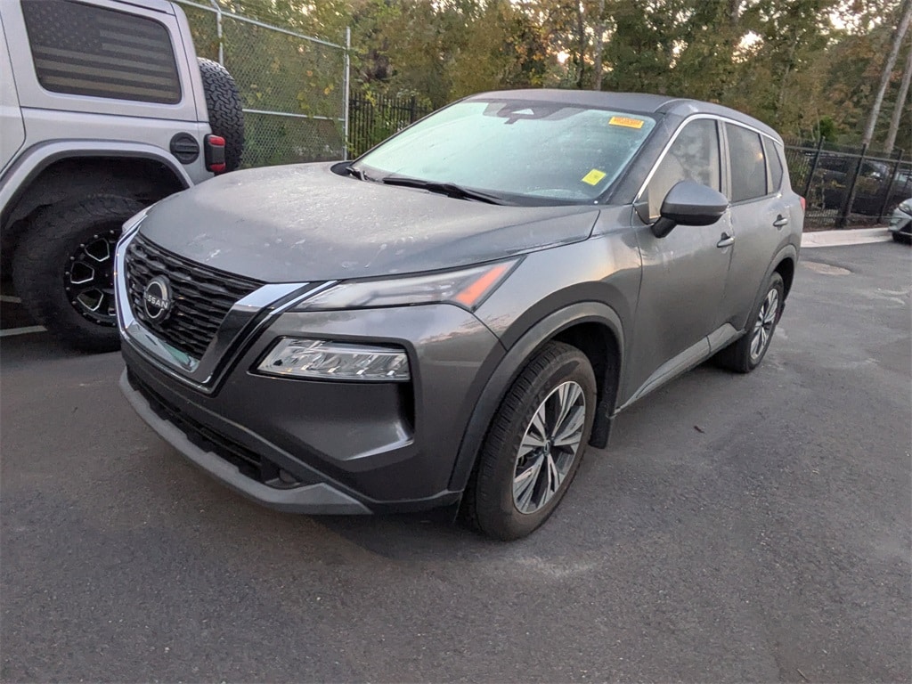 Used 2022 Nissan Rogue SV SUV
