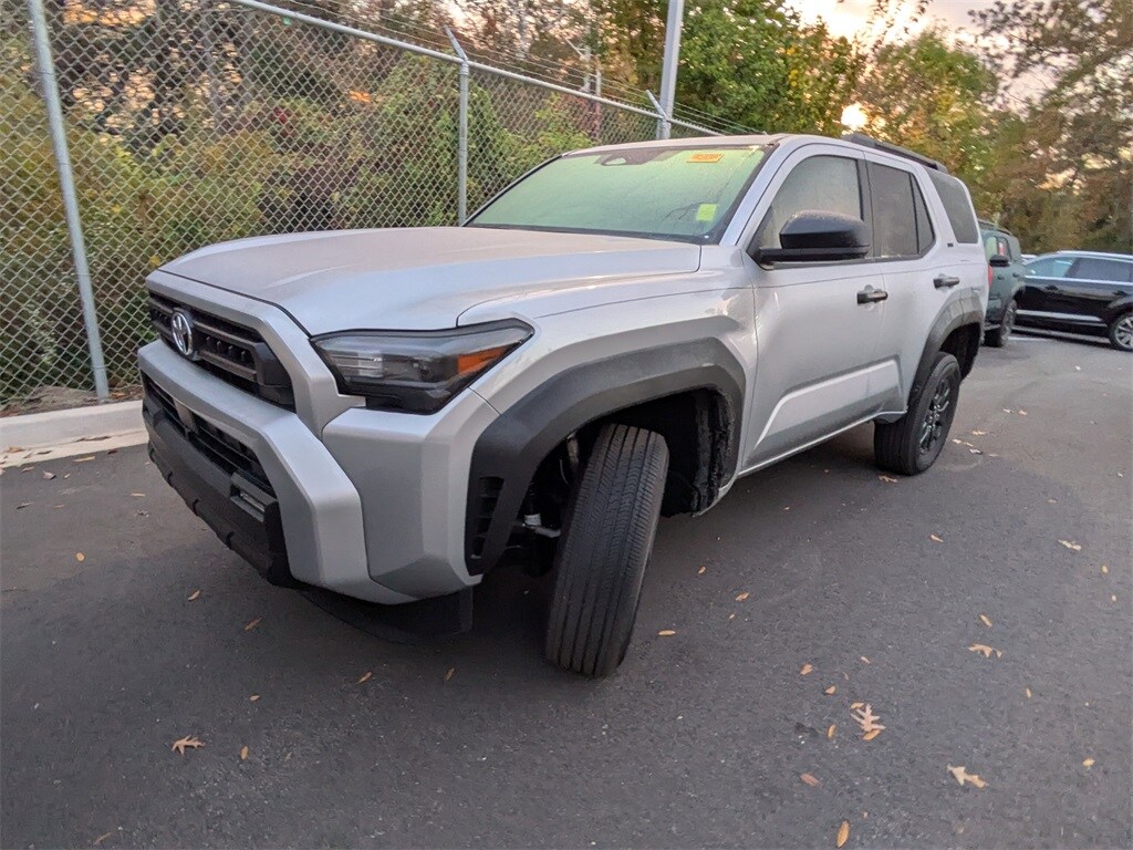 2025 Toyota 4Runner TRD Sport photo 3