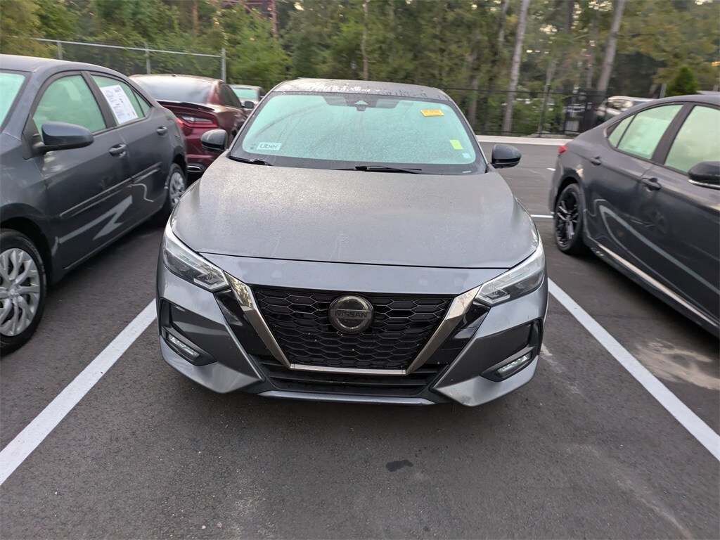 2021 Nissan Sentra SR photo 2