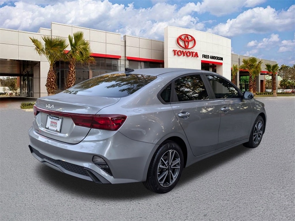 Used 2024 Kia Forte LXS Sedan