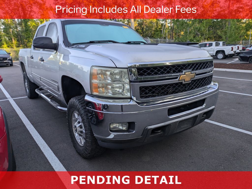 2011 Chevrolet Silverado HD's photo