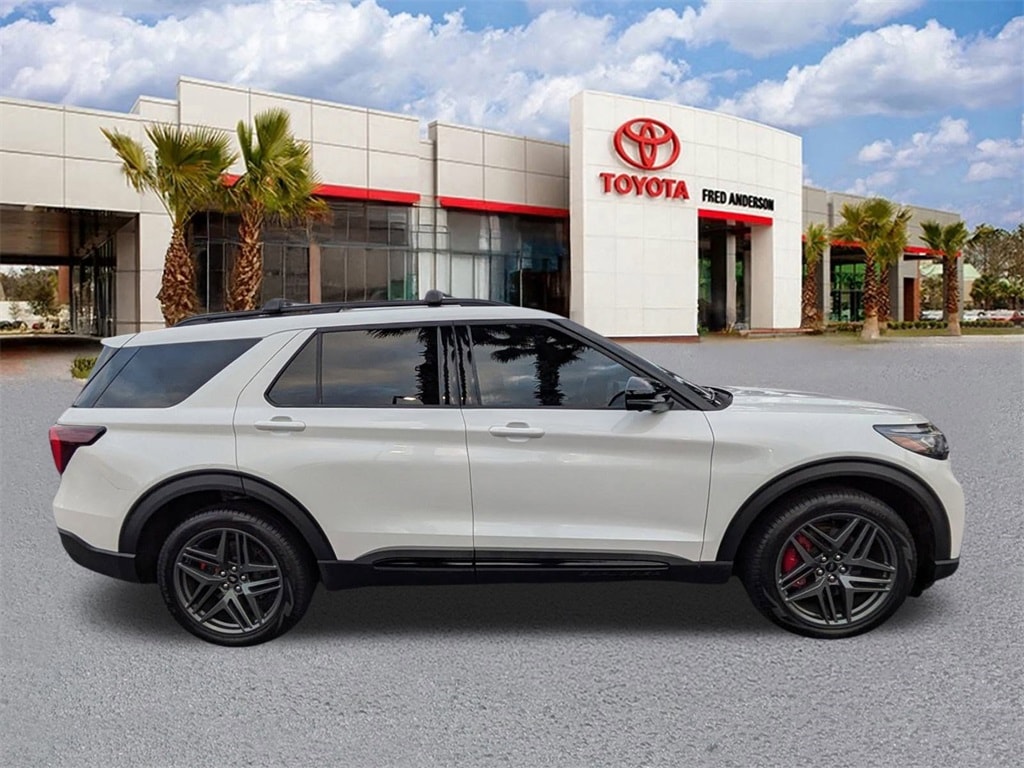 Used 2025 Ford Explorer ST SUV