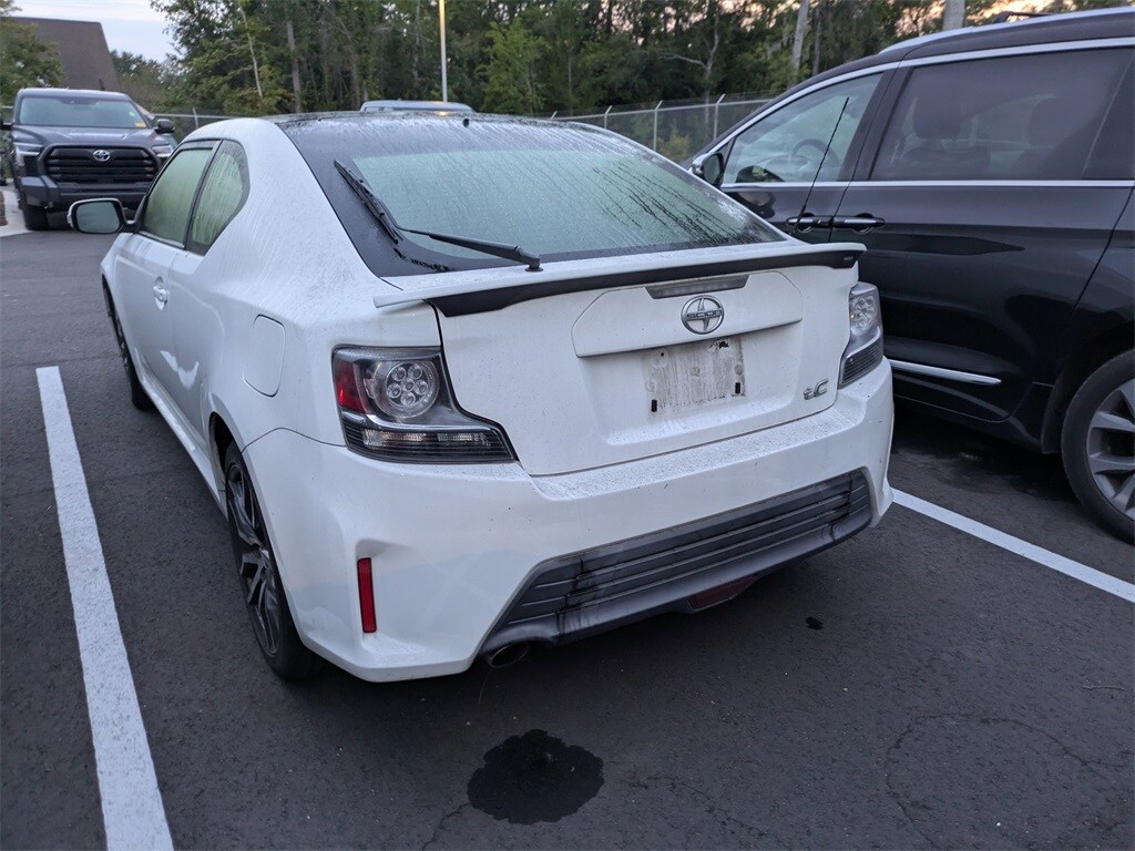2014 Scion tC Base photo 4