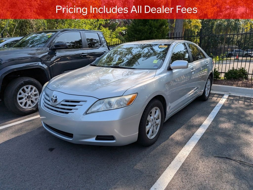 Used 2007 Toyota Camry LE Sedan